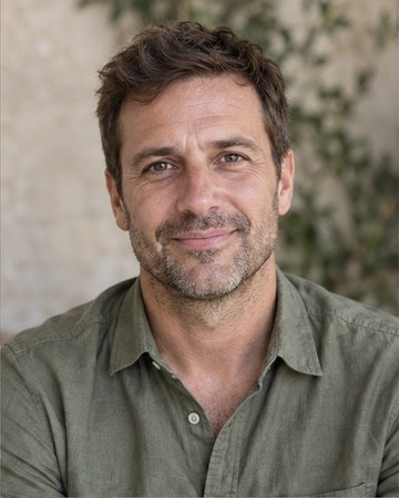 Ritratto generato del profilo dimostrativo di Davide Conti